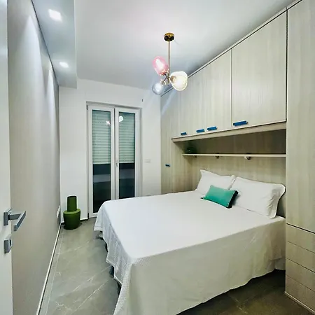 Apartment Lifestyle Boutique *